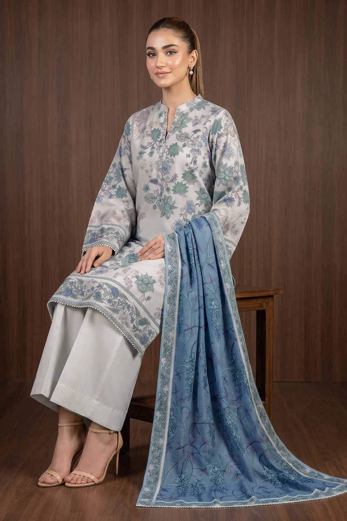 Printed - 3 Pc Lawn Suit - Image 2