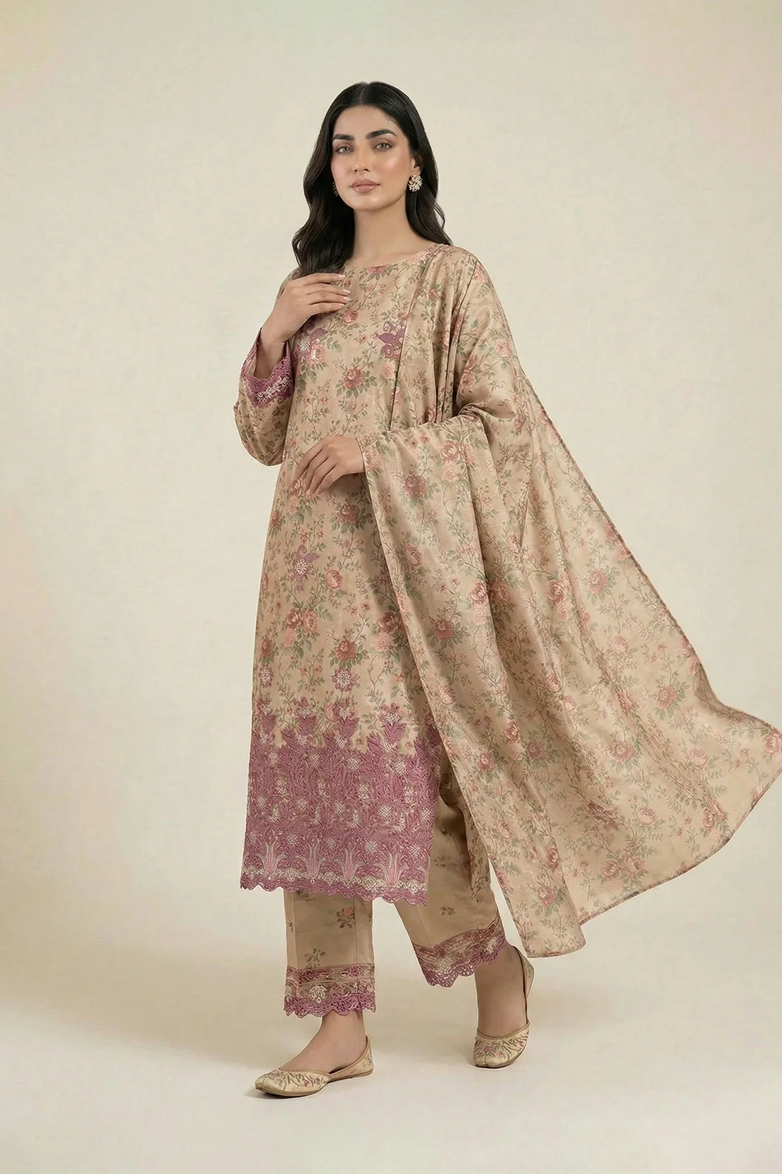 Embroidered - 3 Pc Lawn Suit - Image 4
