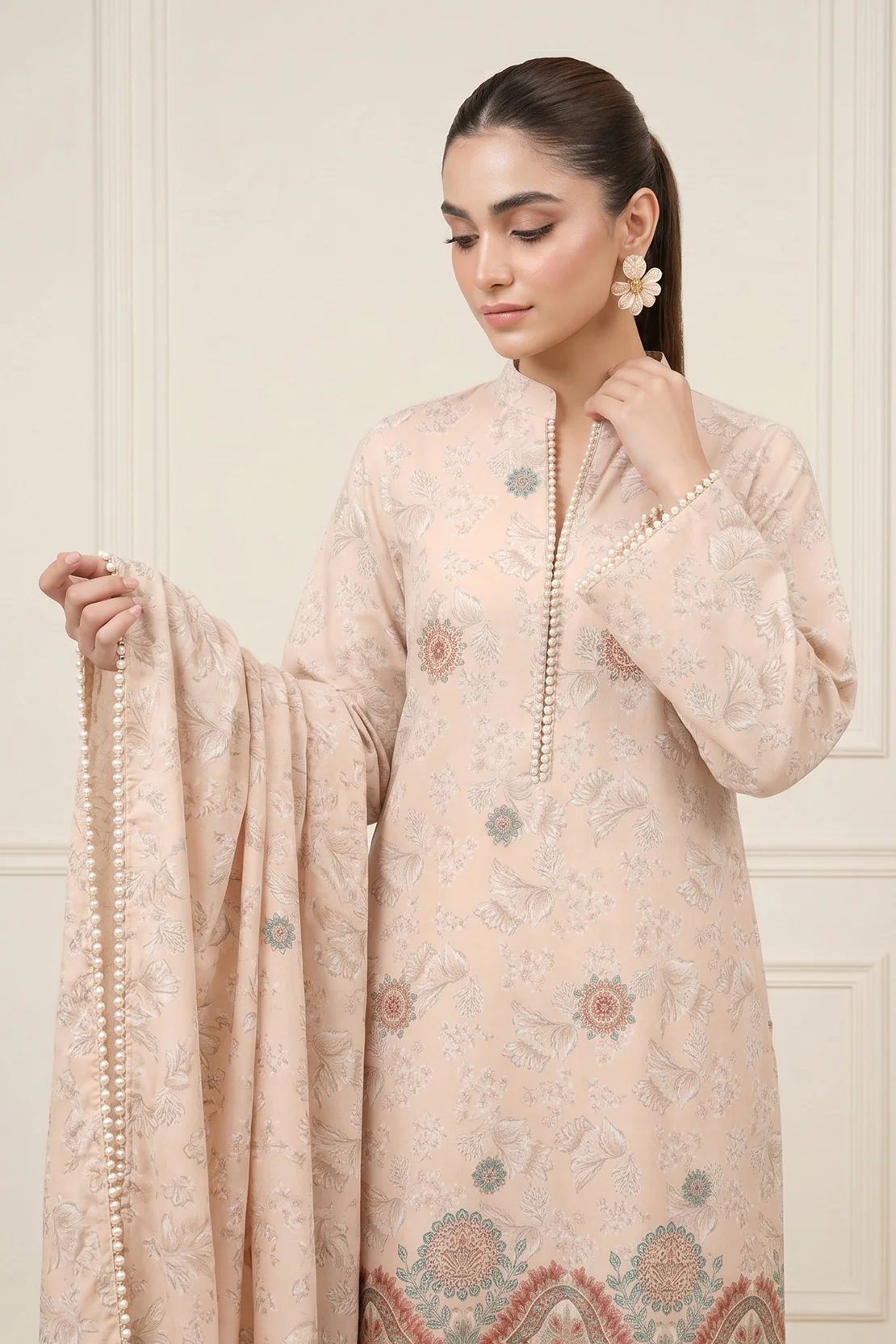 Embroidered - 3 Pc Lawn Suit - Image 4