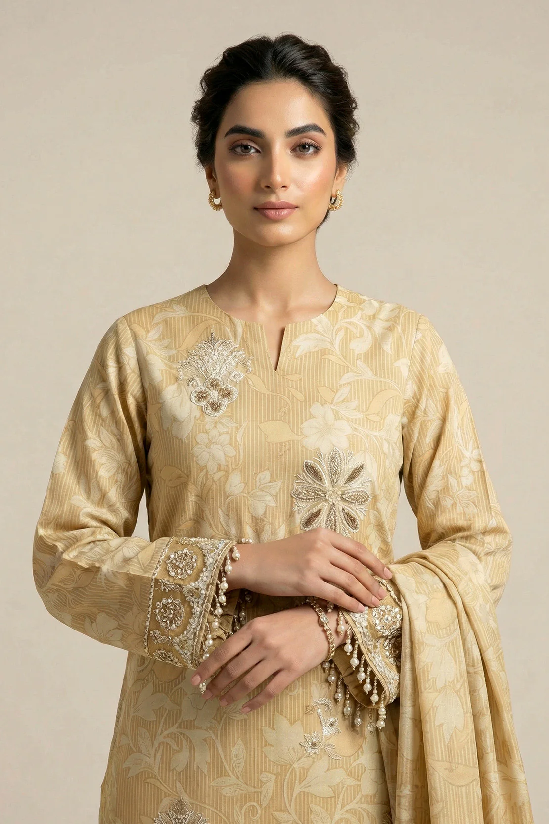 Embroidered - 3 Pc Lawn Suit - Image 6