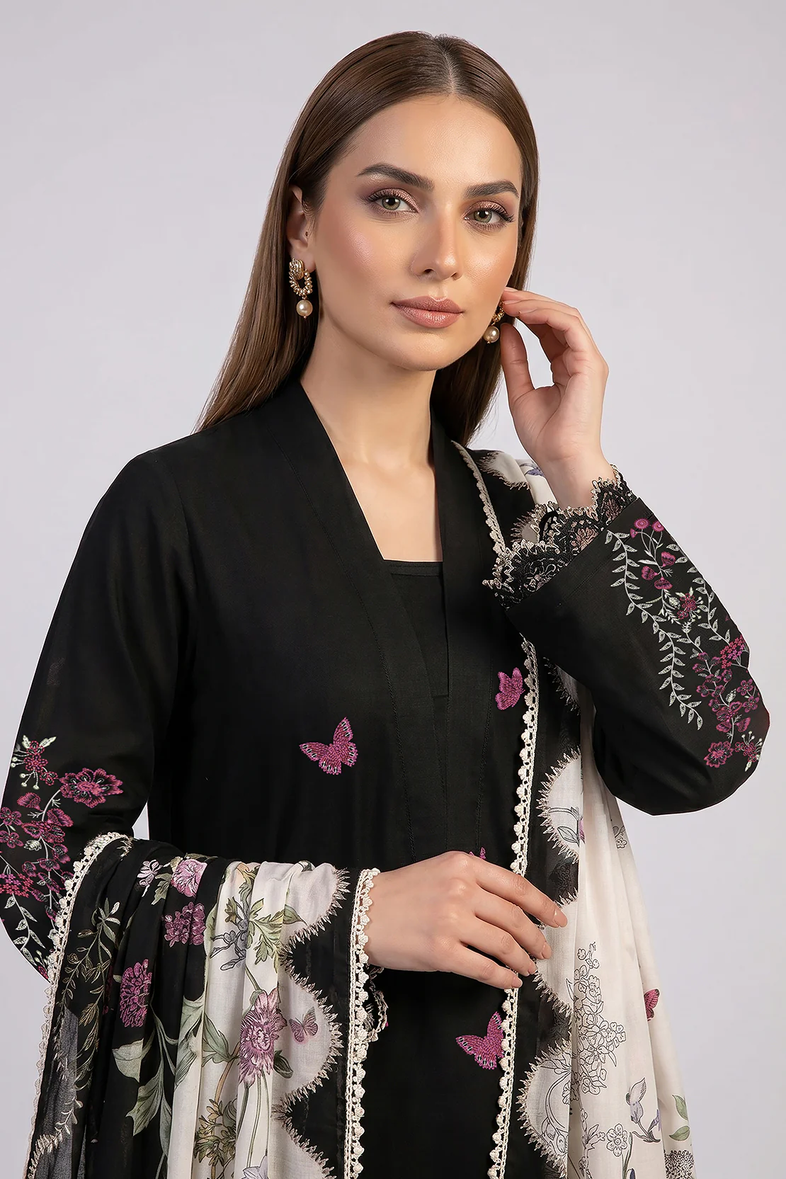 Embroidered - 2 Pc Lawn Suit (Printed Dupatta) - Image 4