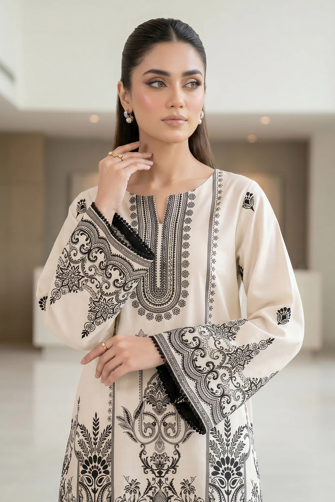 Printed - 2 Pc Lawn Suit - Image 4