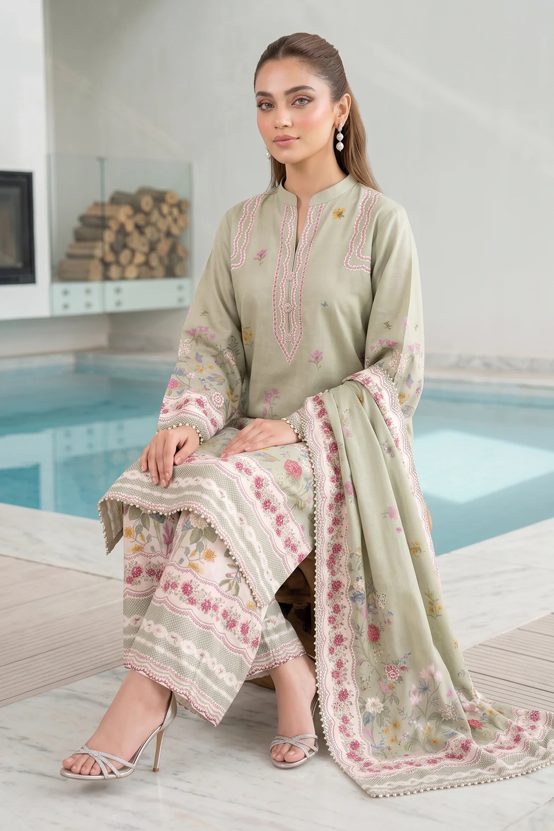 Printed - 2 Pc Lawn Suit - Image 2
