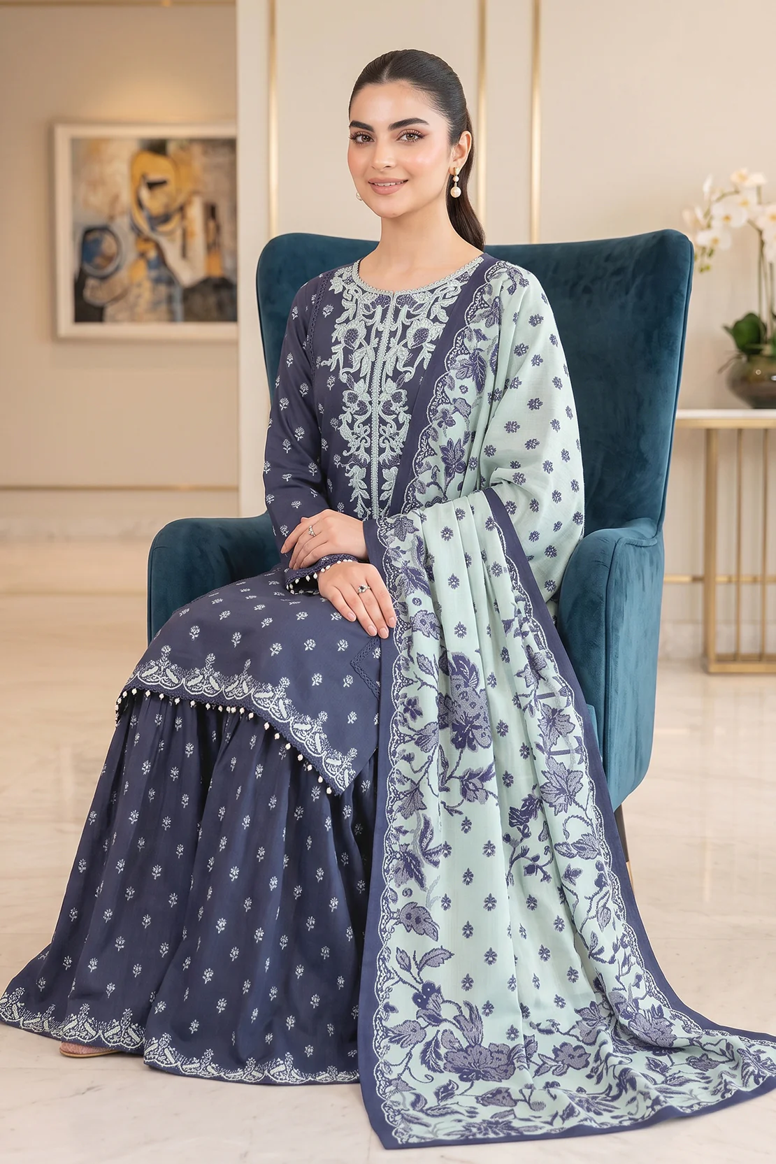 Embroidered - 3 Pc Lawn Suit - Image 2