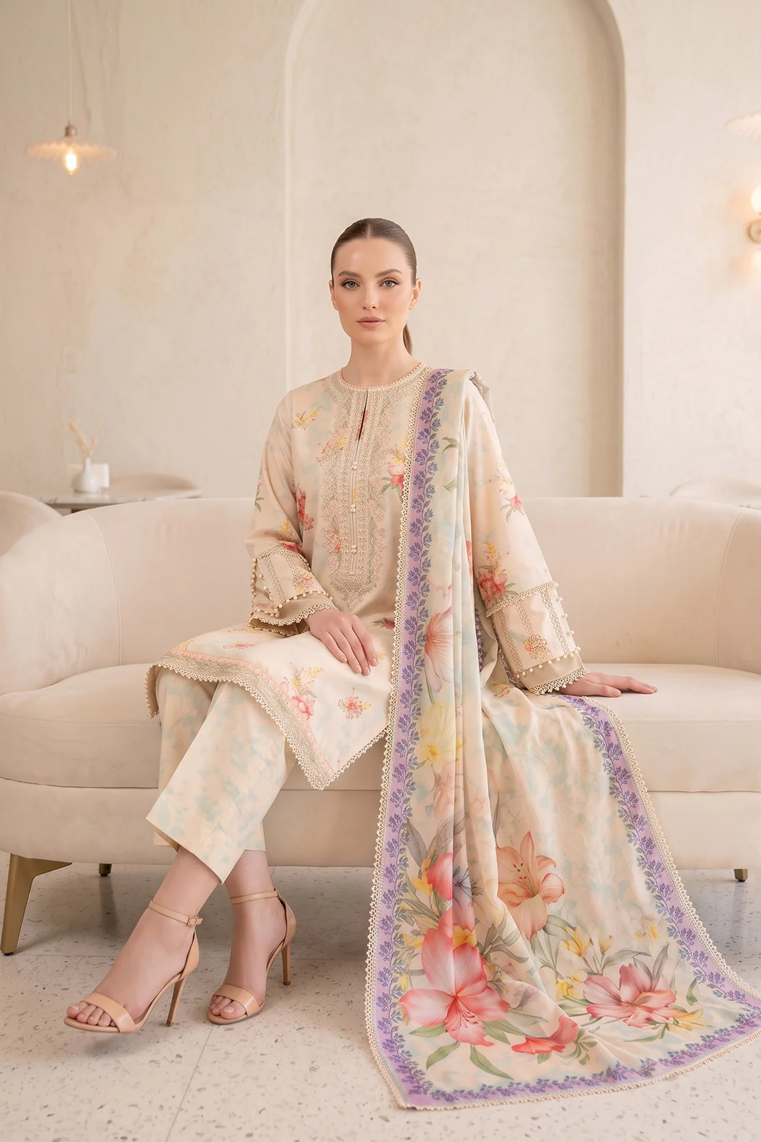 Embroidered - 3 Pc Lawn Suit - Image 2