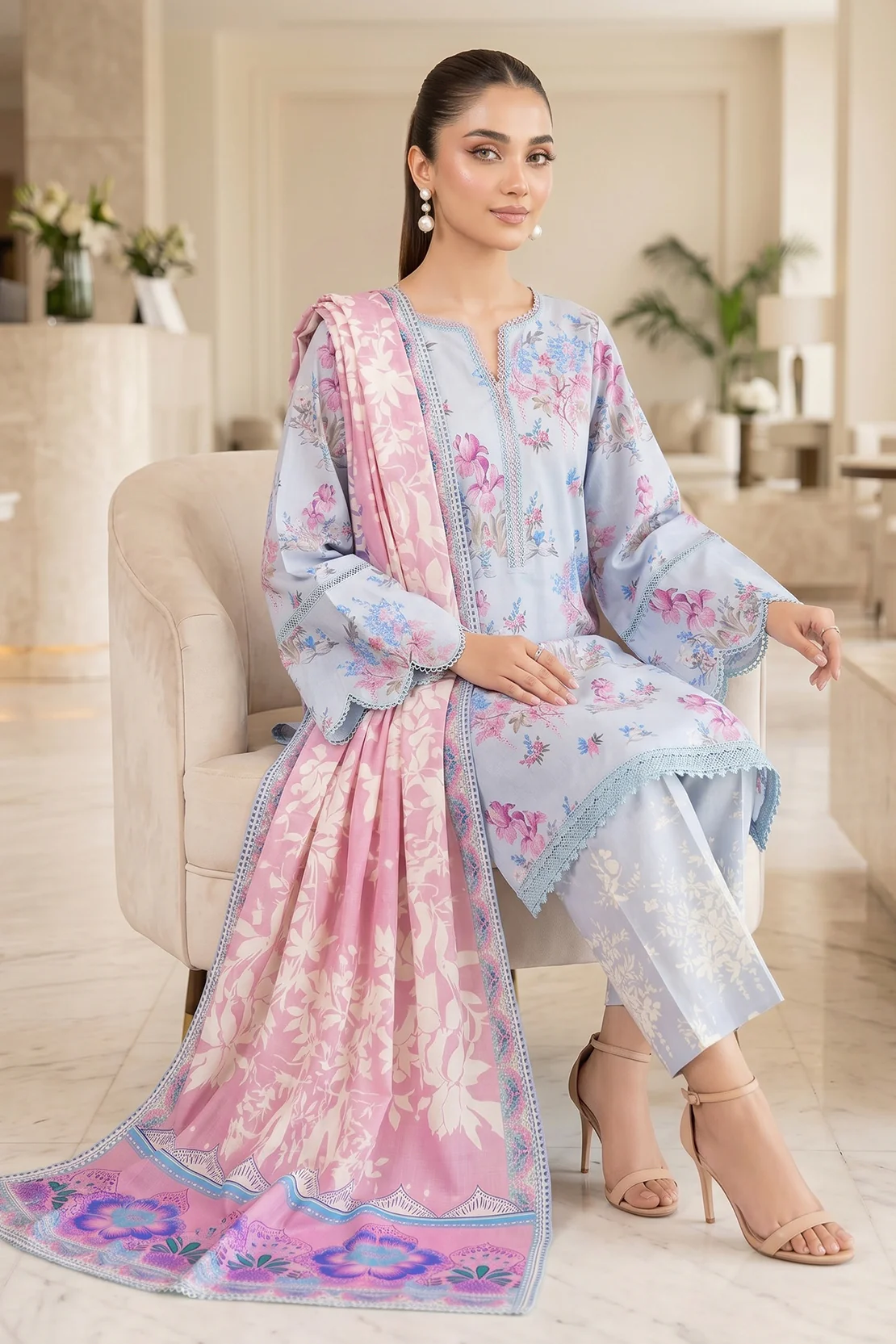 Printed - 3 Pc Lawn Suit - Image 3