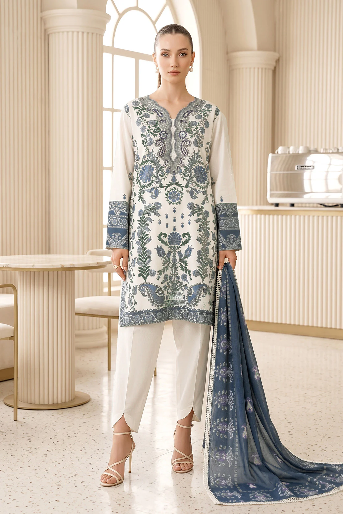 Embroidered - 3 Pc Lawn Suit