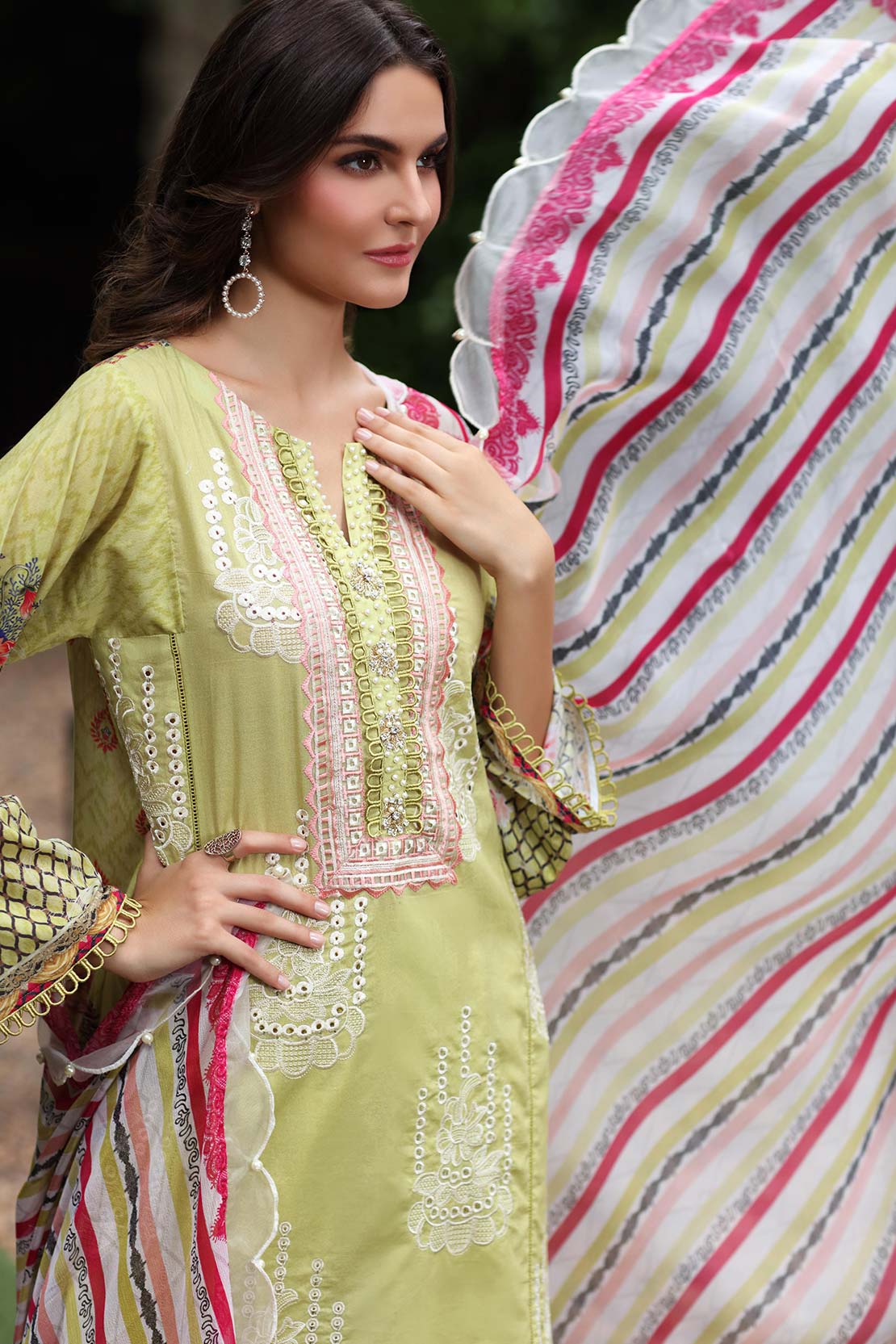 Shirt Trouser Dupatta - Image 2