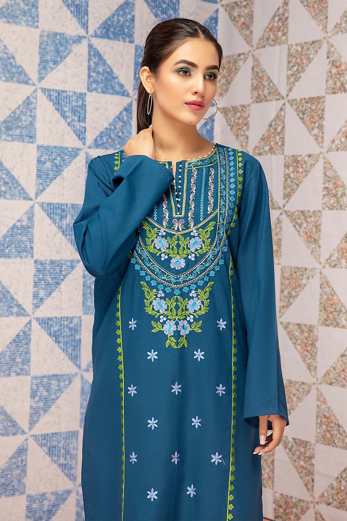 Solid Embroidered Shirt - Image 4