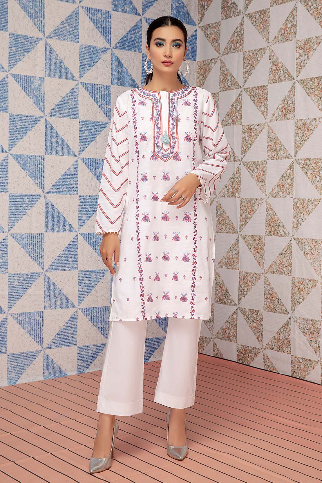 Solid Embroidered Shirt - Image 3