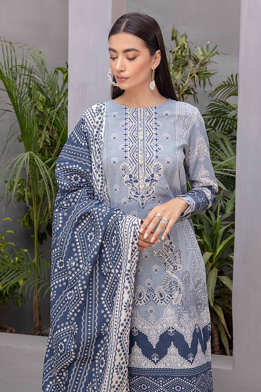 Shirt Trouser Dupatta - Image 4