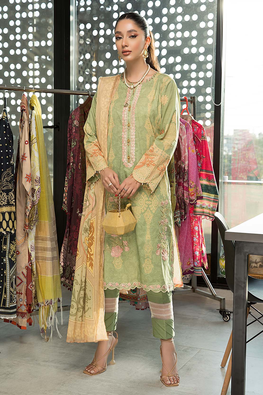 Shirt Trouser Dupatta - Image 4