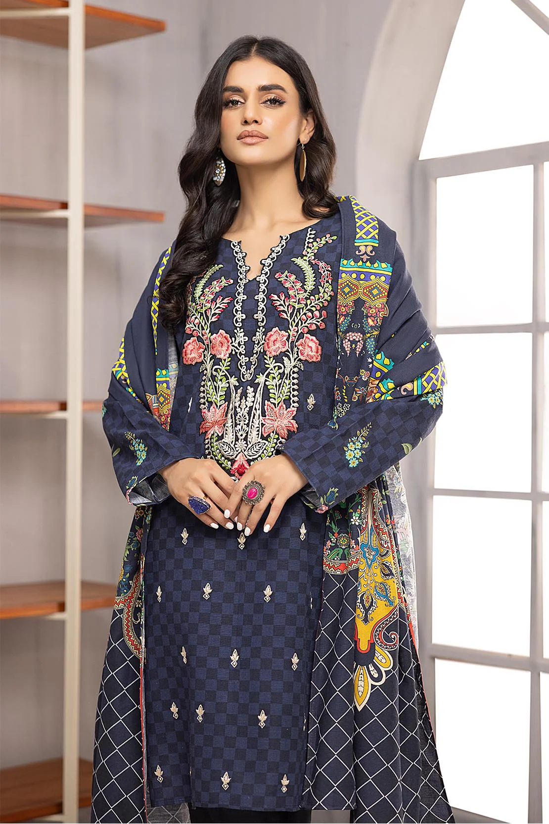 Shirt Trouser Dupatta - Image 4