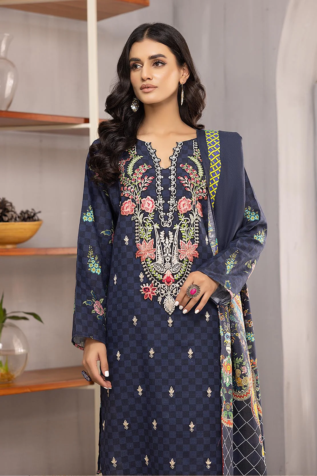 Shirt Trouser Dupatta - Image 5