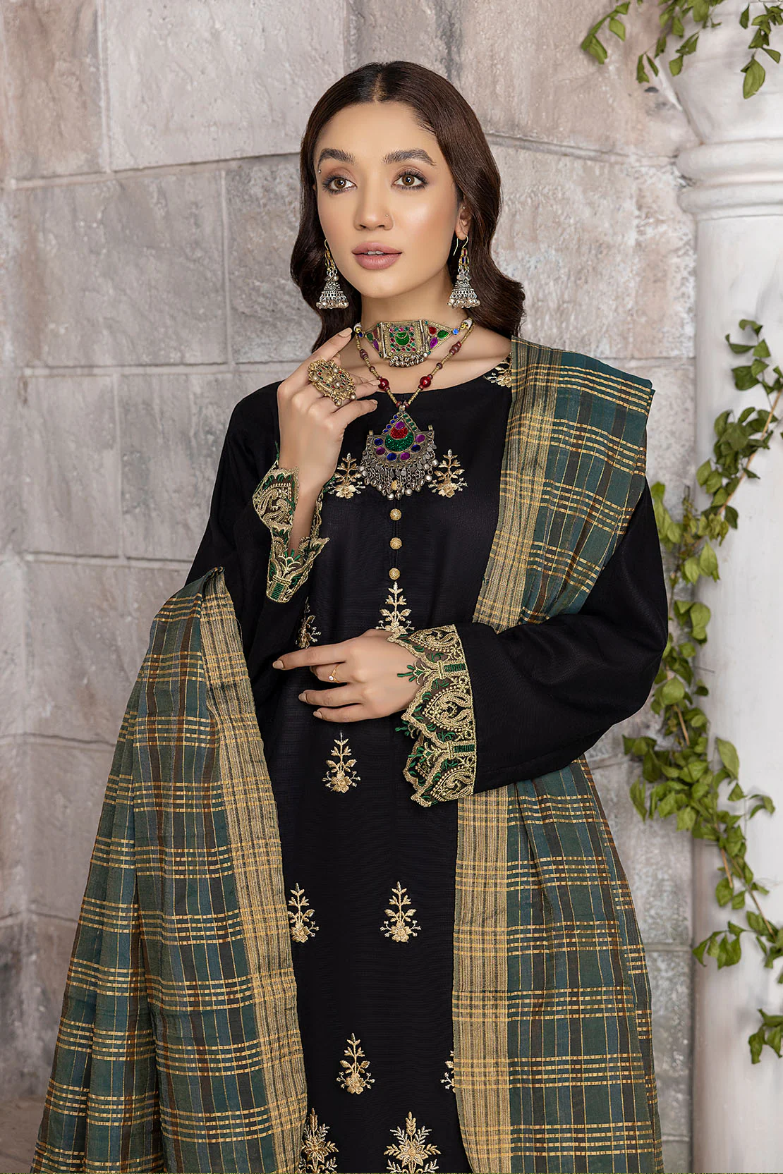 Shirt Trouser Dupatta - Image 4
