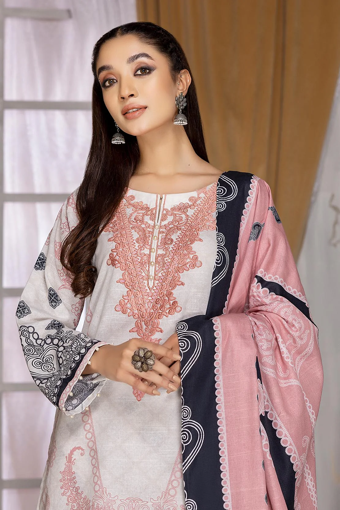 Shirt Trouser Dupatta - Image 5