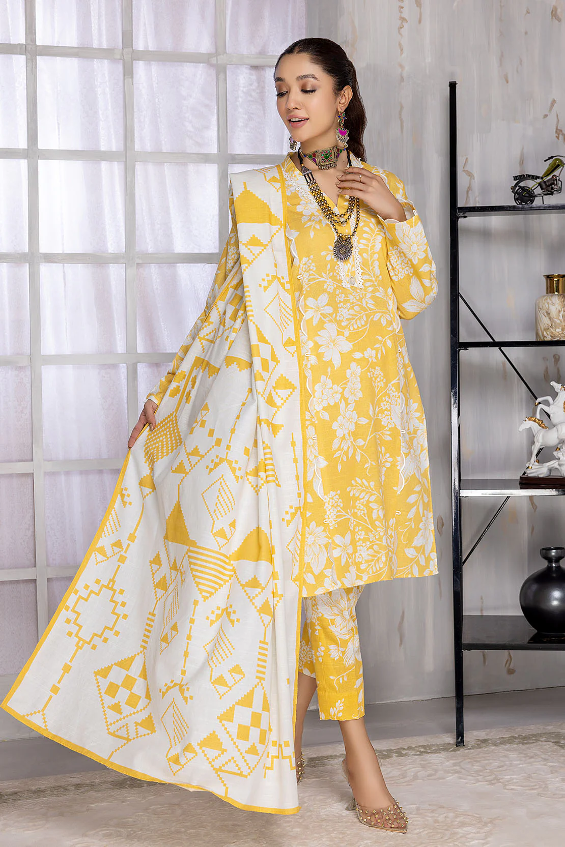 Shirt Trouser Dupatta - Image 3