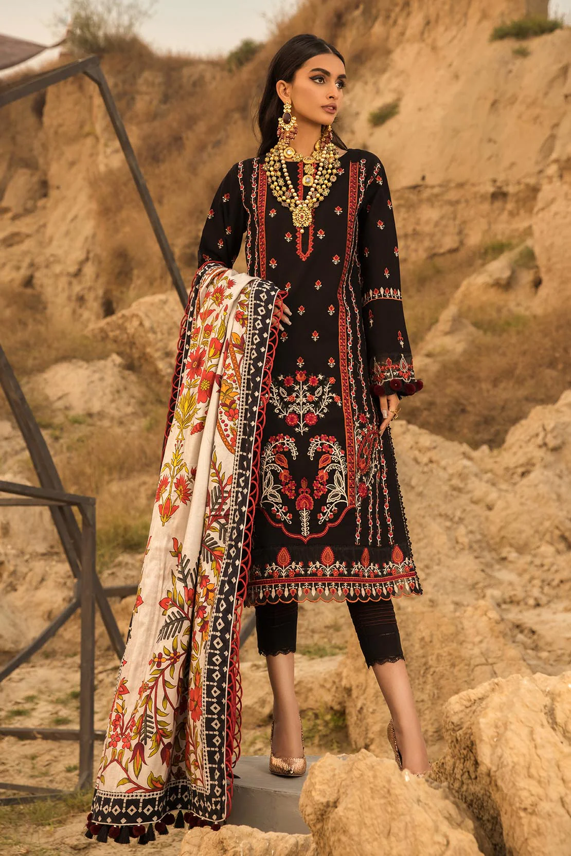 Premium Khaddar Suit - Image 4