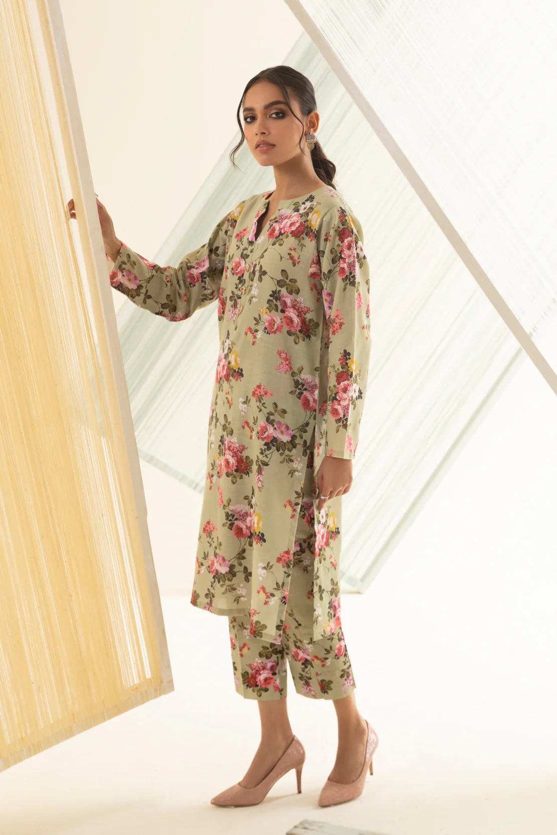 2-PIECE STRAIGHT SHIRT WITH STRAIGHT TROUSER - Image 2