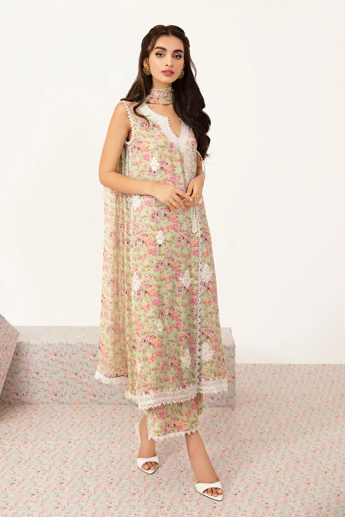 Embroidered Grip Suit