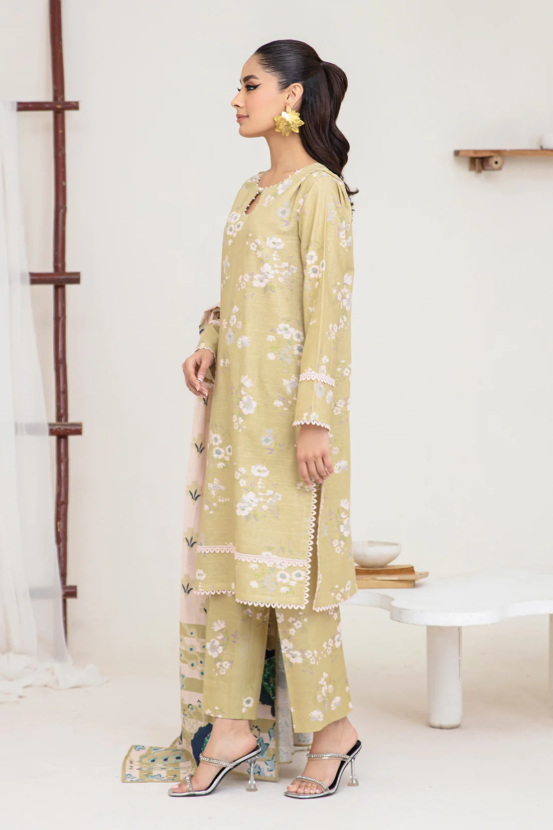 Shirt Trouser Dupatta - Image 3