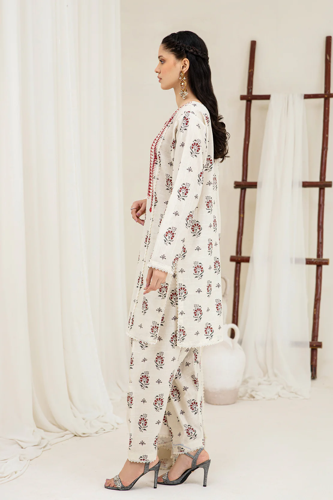 Shirt Trouser & Dupatta - Image 2