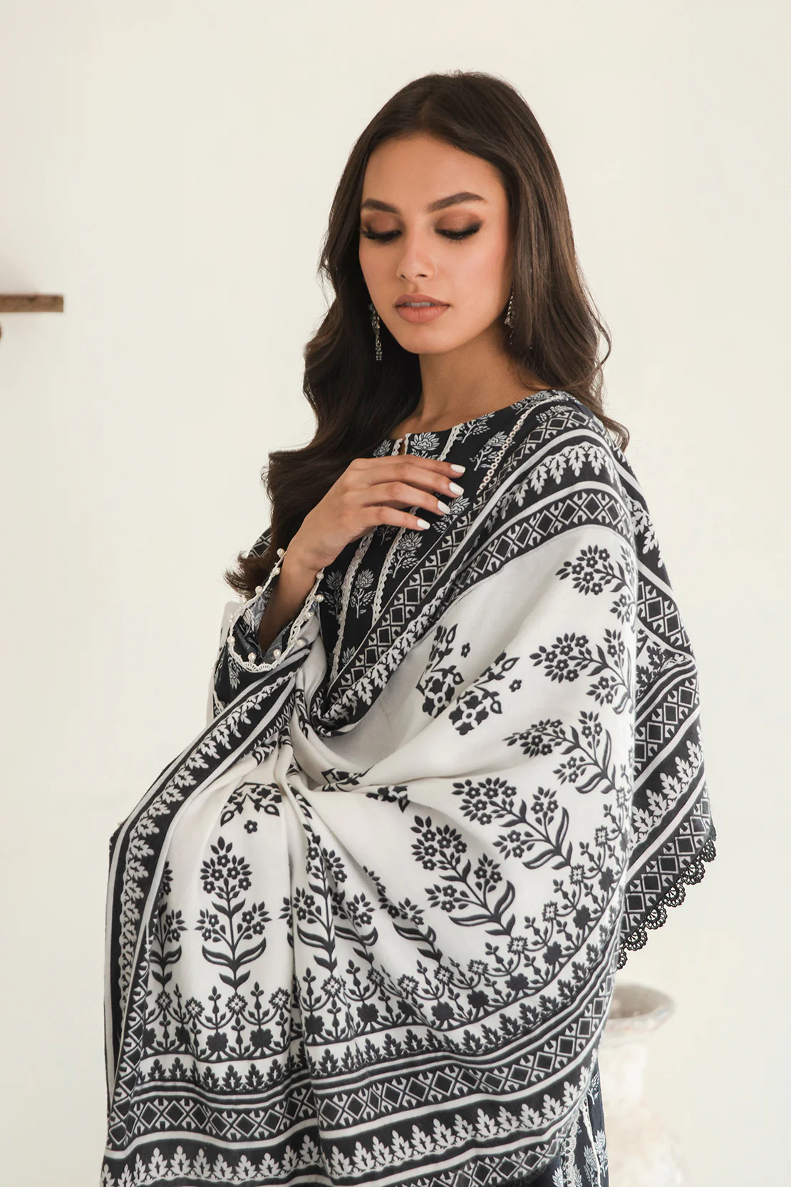Shirt Trouser Dupatta - Image 3