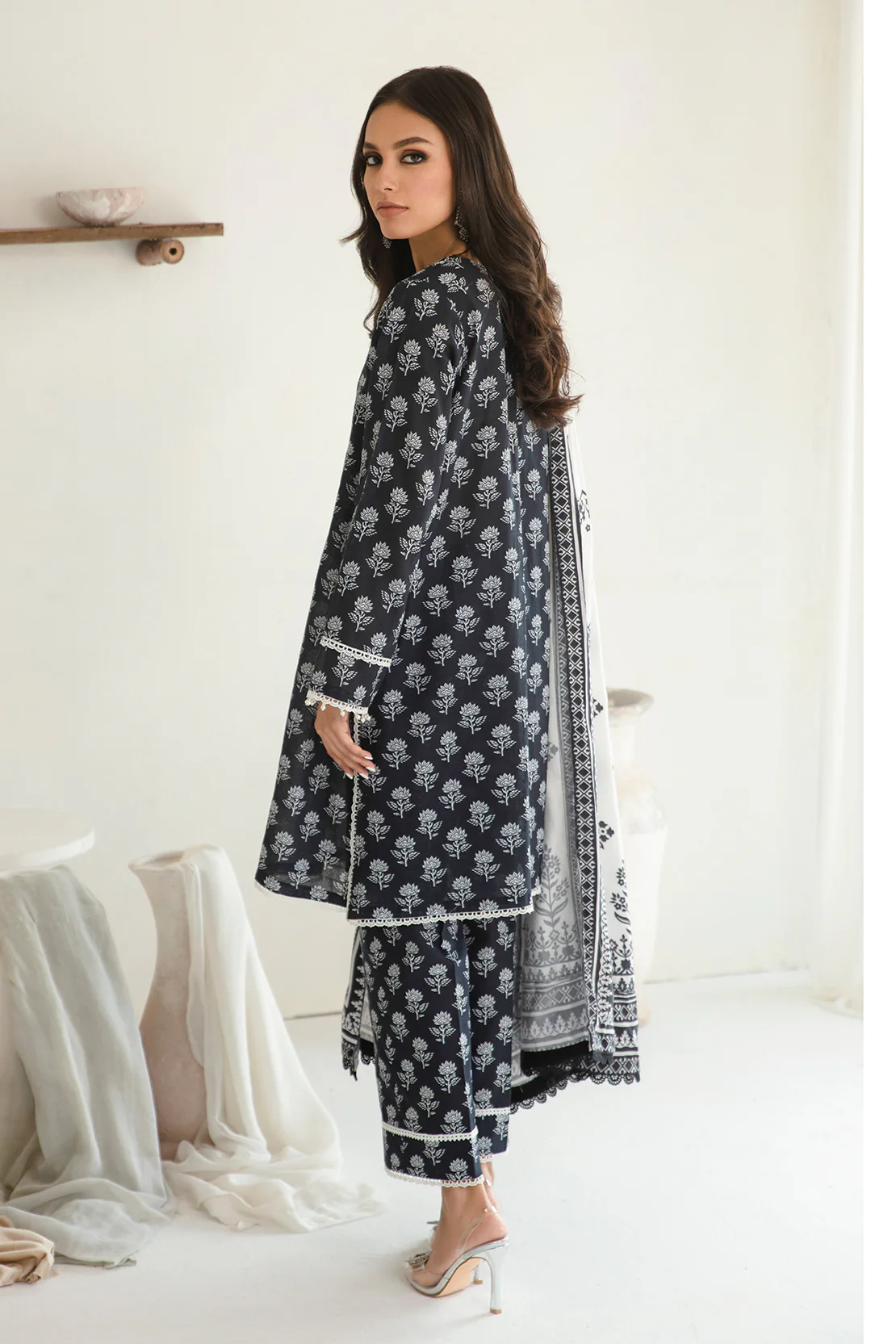 Shirt Trouser Dupatta - Image 4