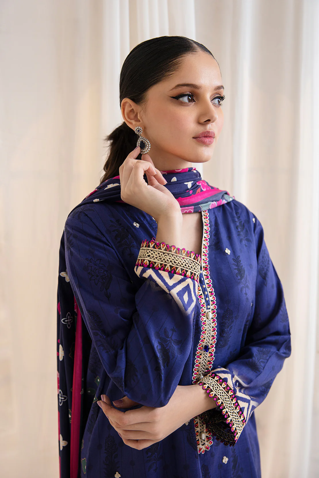 Shirt Trouser Dupatta - Image 2