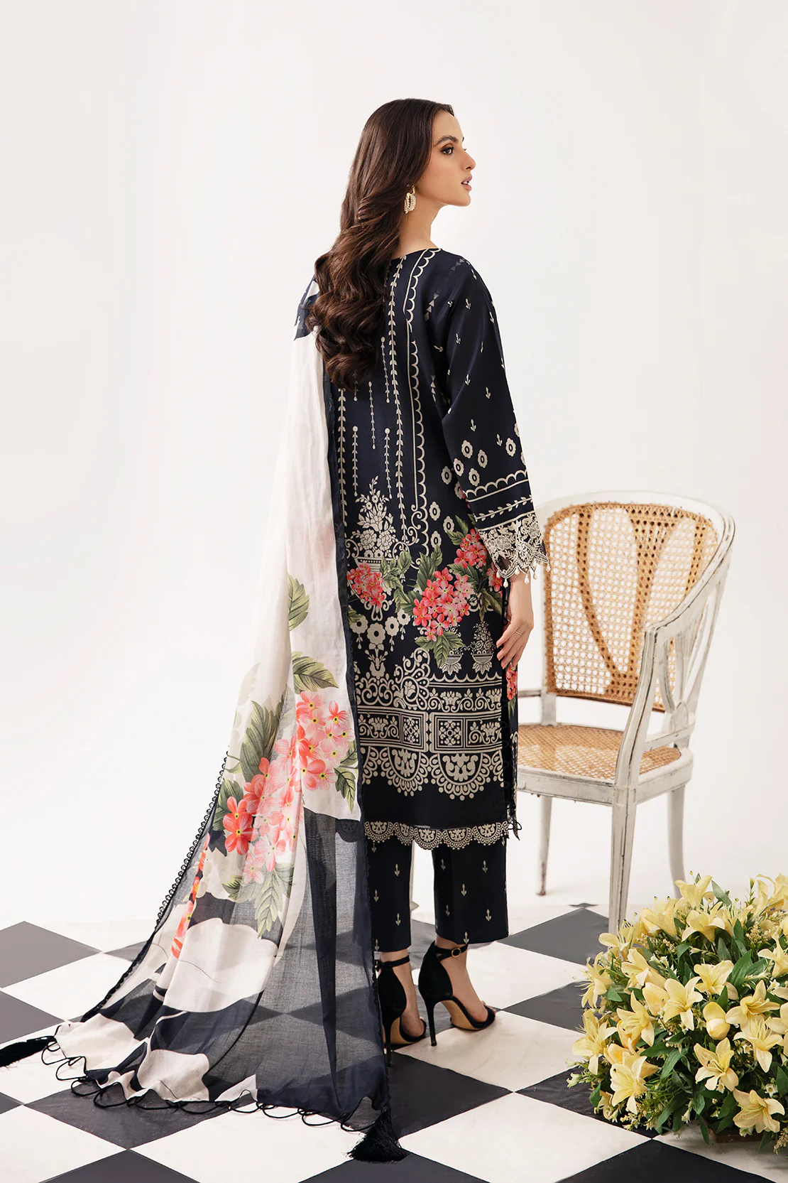 Shirt Trouser Dupatta - Image 4