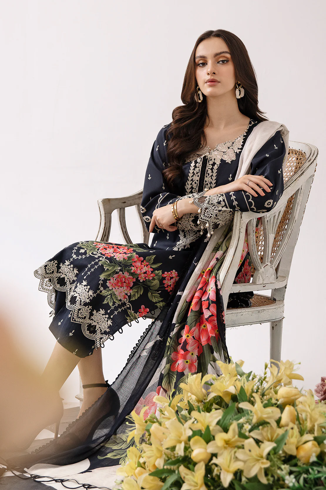 Shirt Trouser Dupatta - Image 5