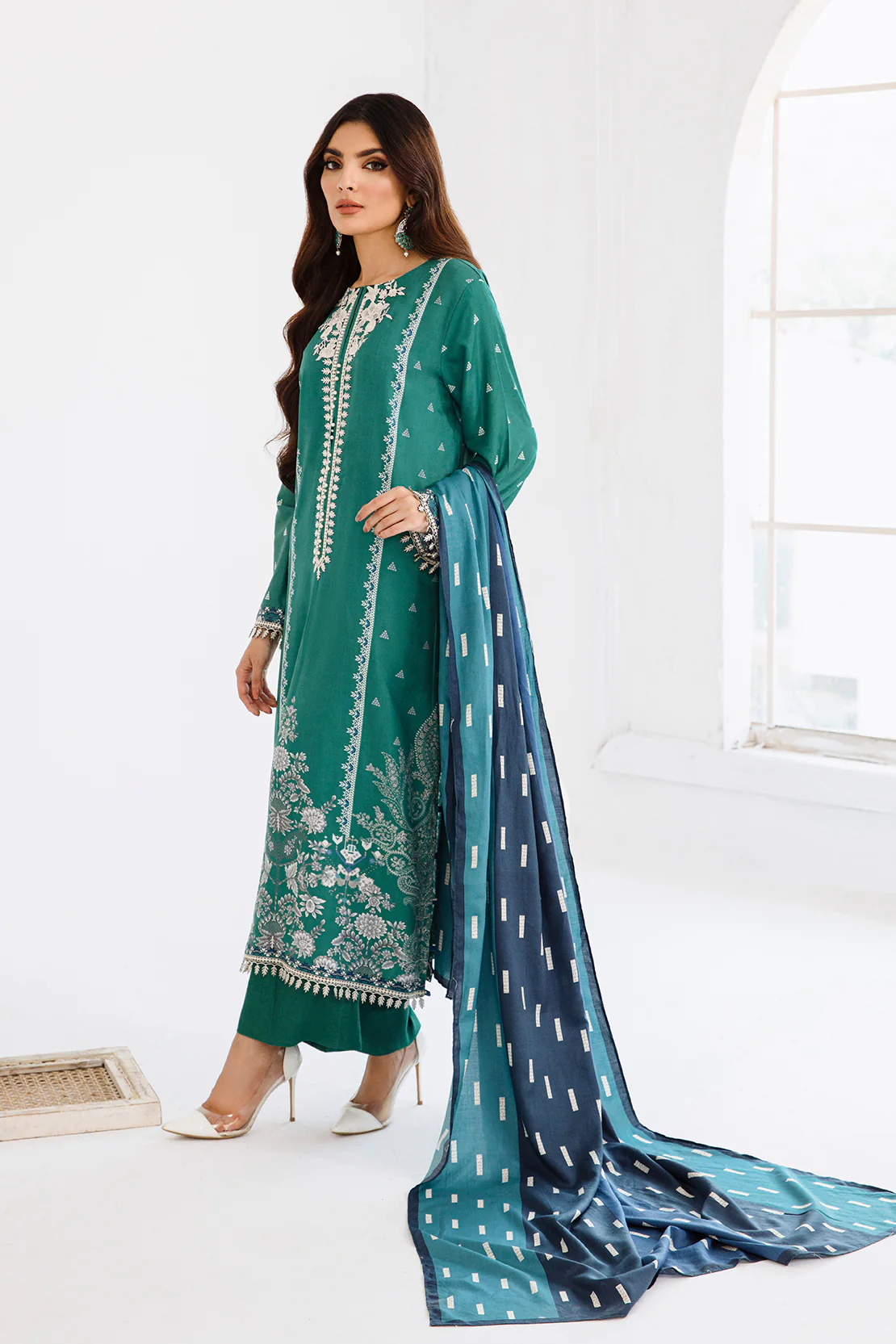 Shirt Trouser Dupatta - Image 4