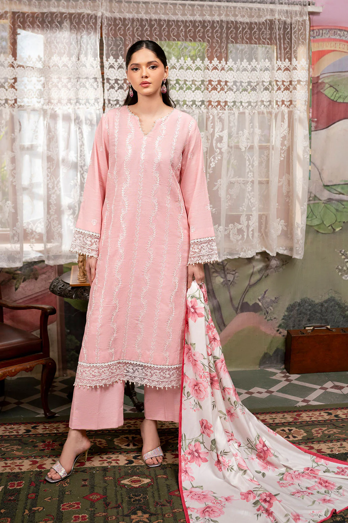 Embroidered - 3 Pc Khaddar Suit - Image 5