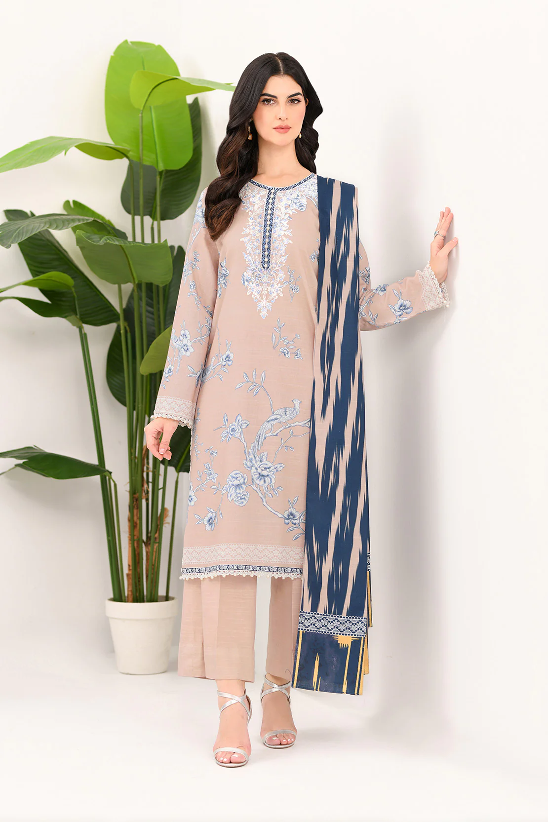 Embroidered - 2 Pc Khaddar Suit