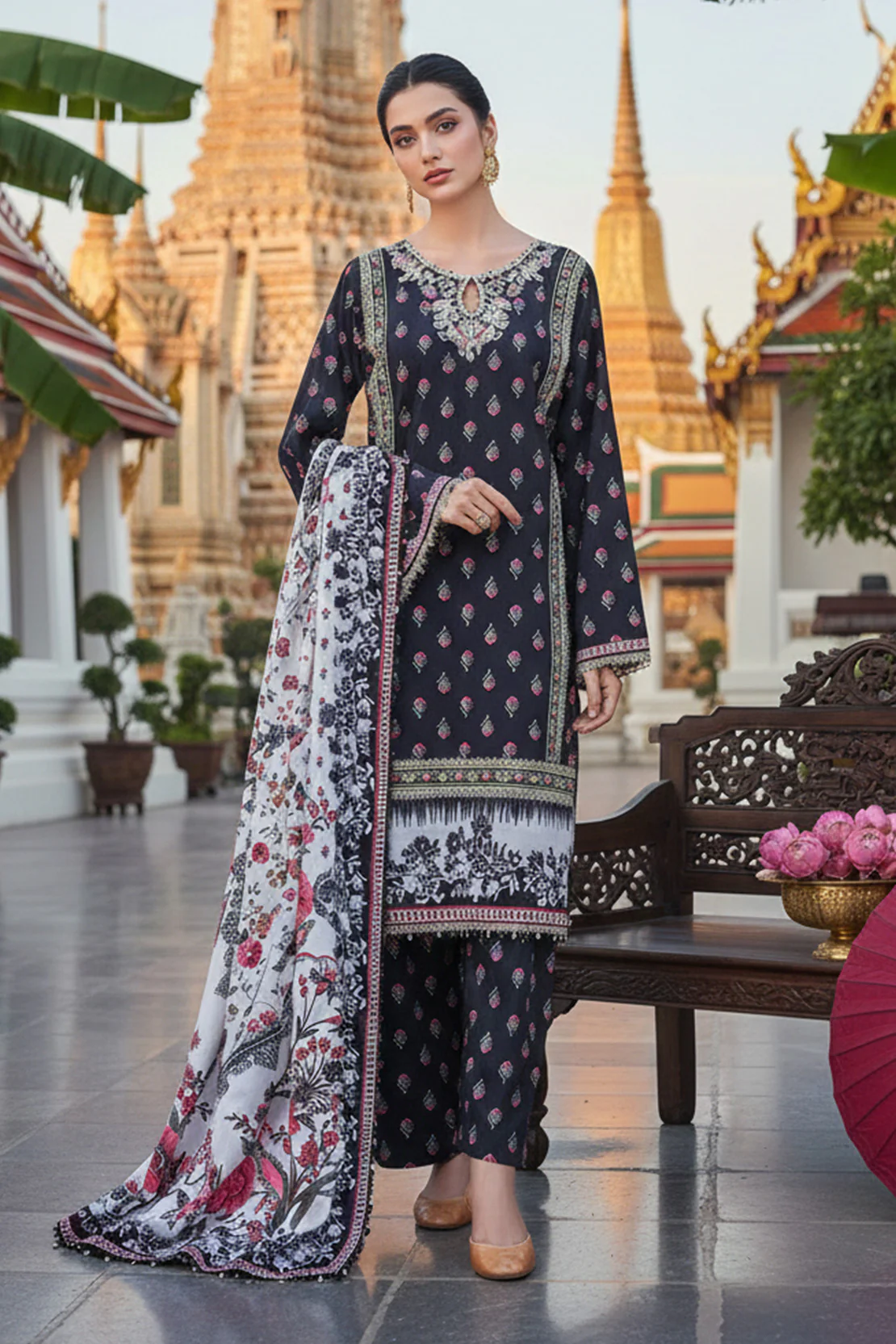 Embroidered - 3 Pc Khaddar Suit