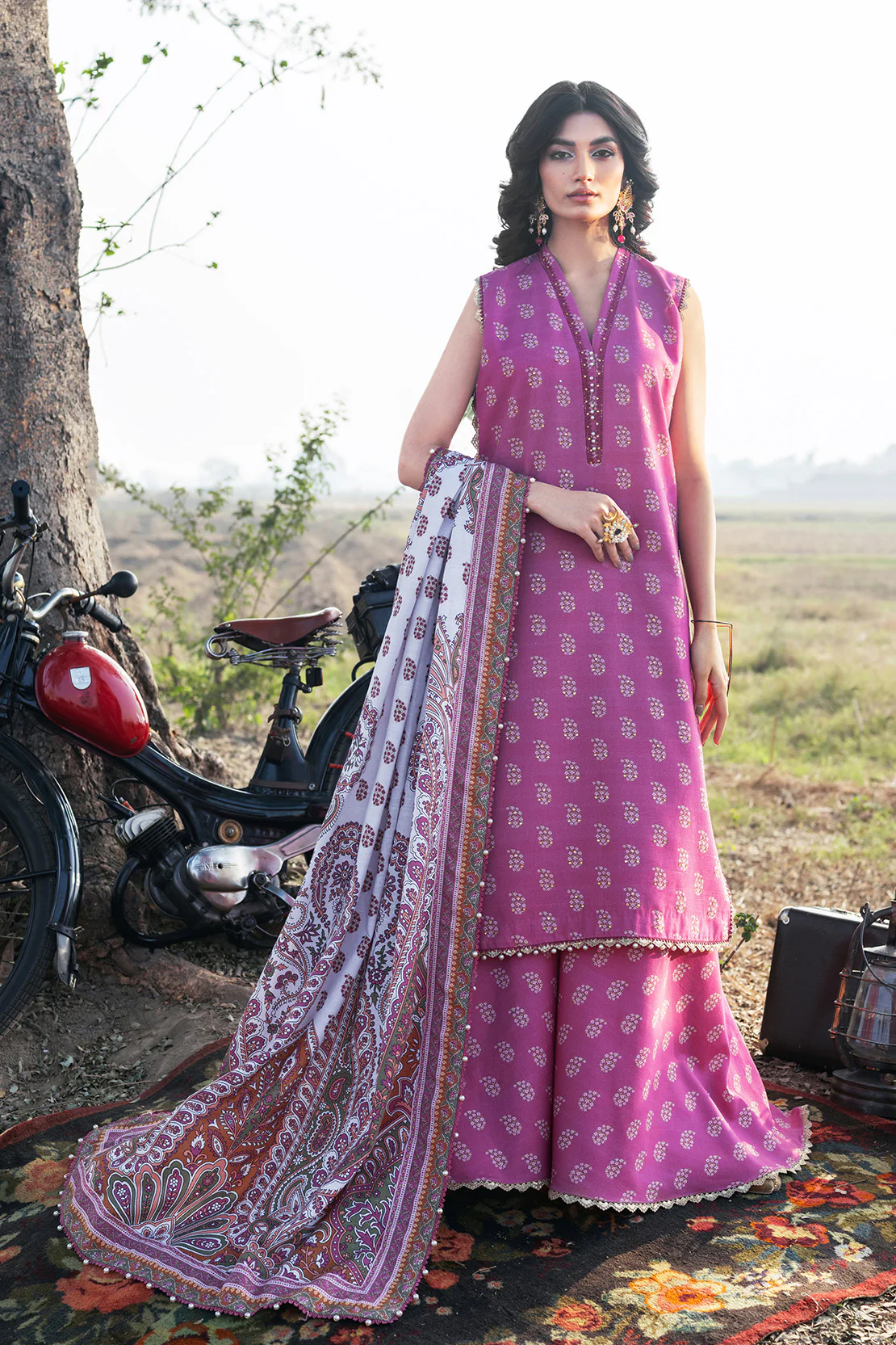 Printed - 3 Pc Khaddar Suit