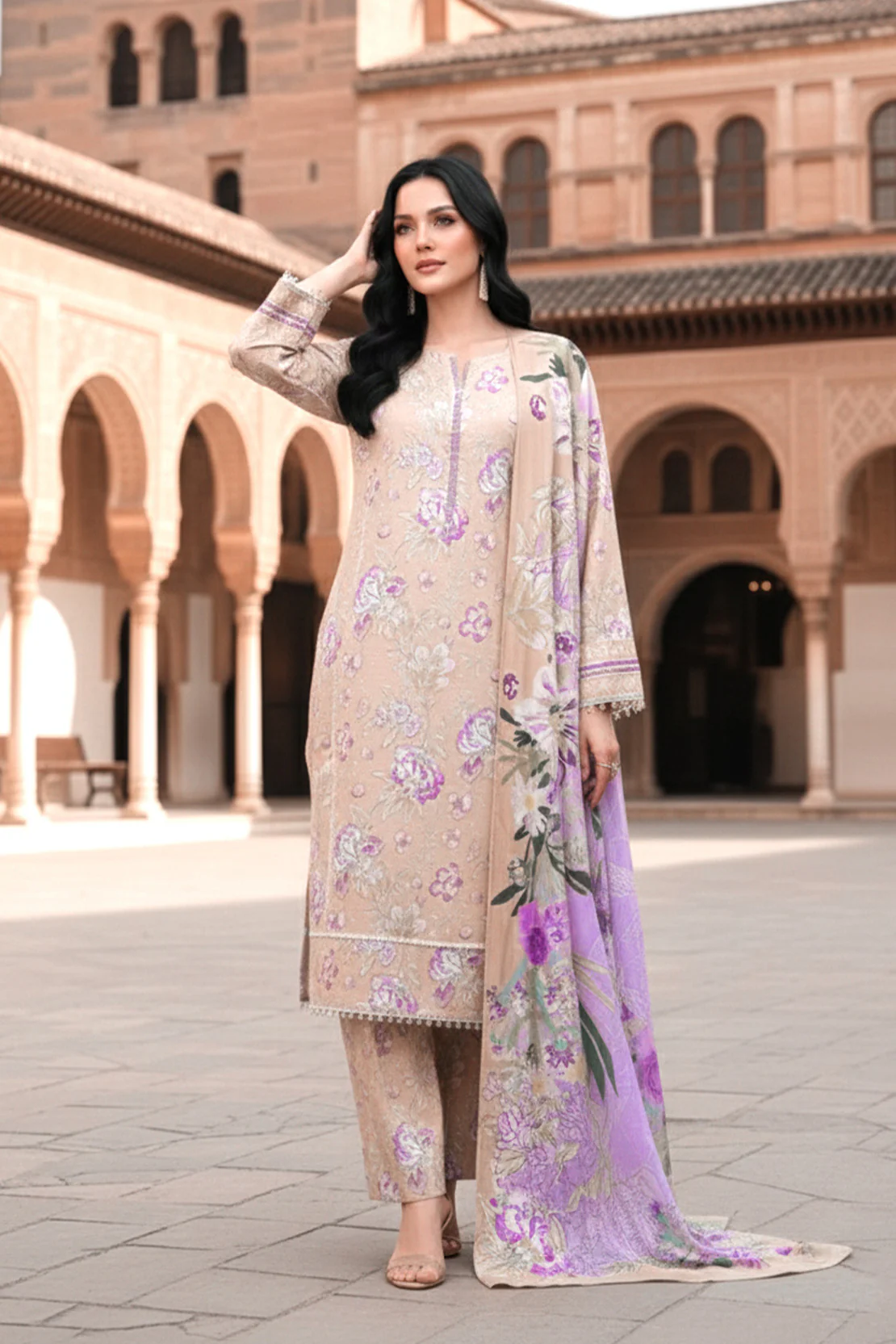Printed - 3 Pc Khaddar Suit - Image 4