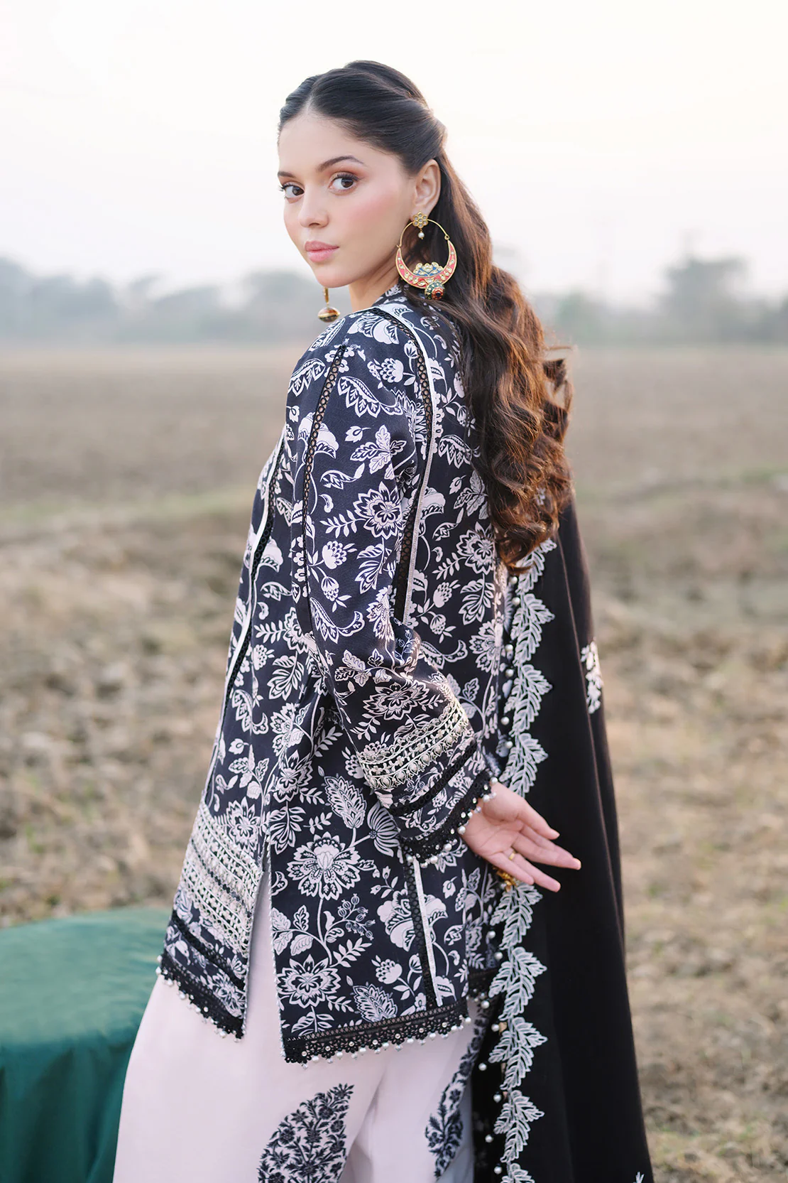 Embroidered - 3 Pc Khaddar Suit - Image 5