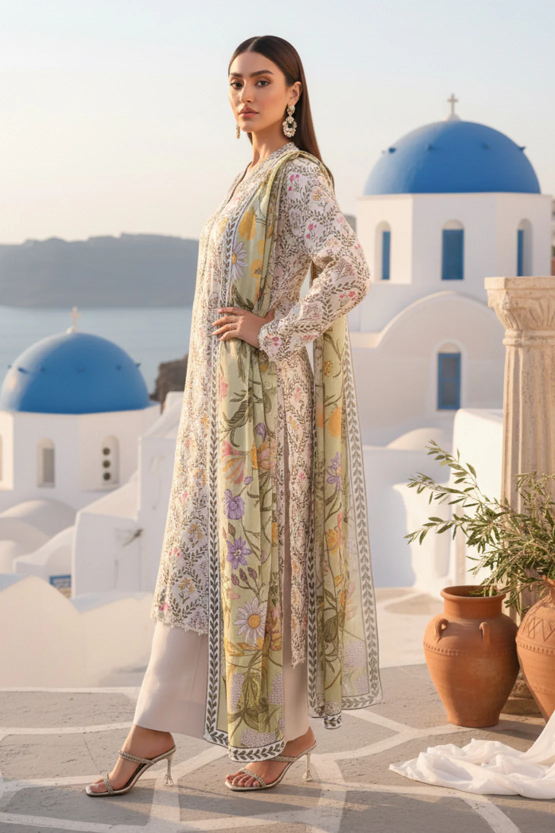 Printed - 3 Pc Khaddar Suit - Image 3