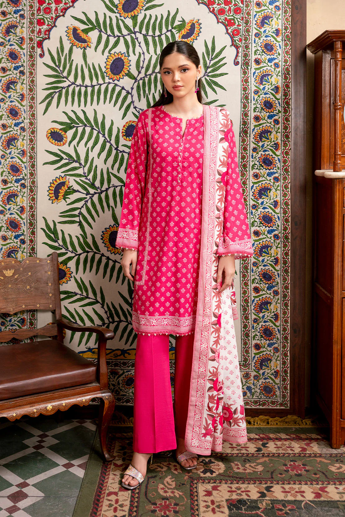 Printed - 3 Pc Khaddar Suit