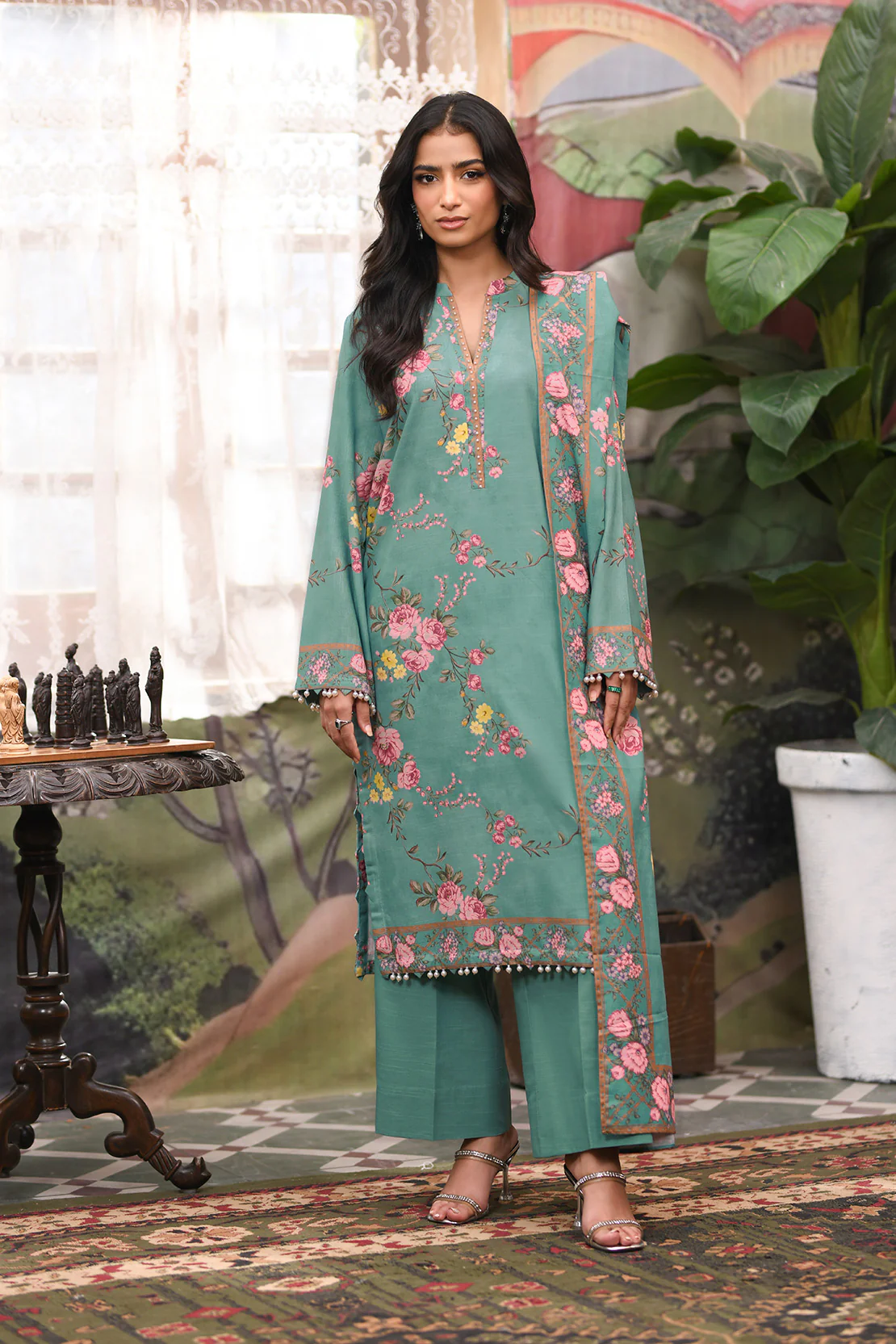 Printed - 3 Pc Khaddar Suit