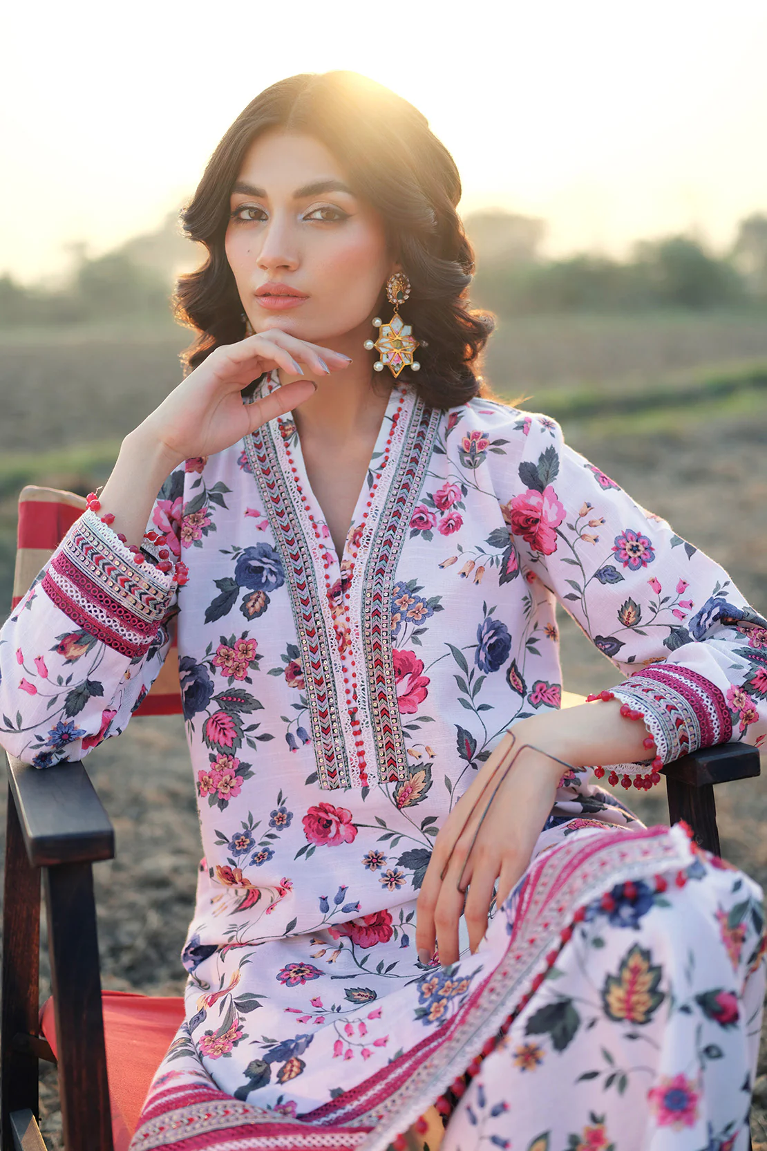 Embroidered - 3 Pc Khaddar Suit - Image 5