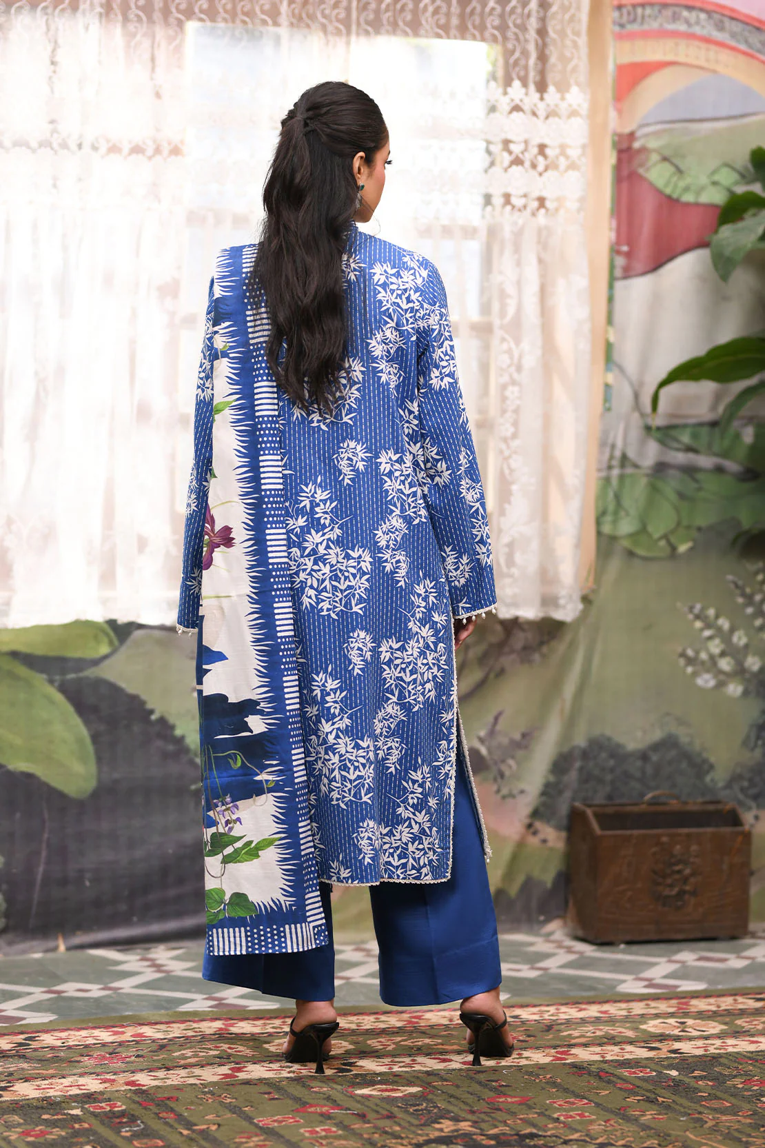 Printed - 3 Pc Khaddar Suit - Image 2