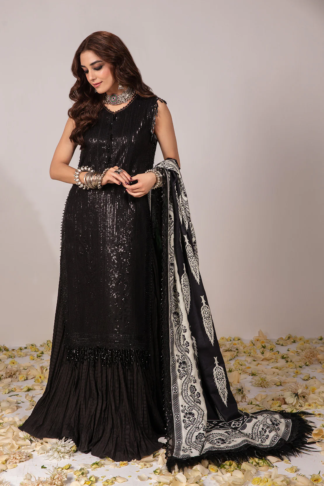 Premium - 3 Pc Khaddar Suit - Image 7