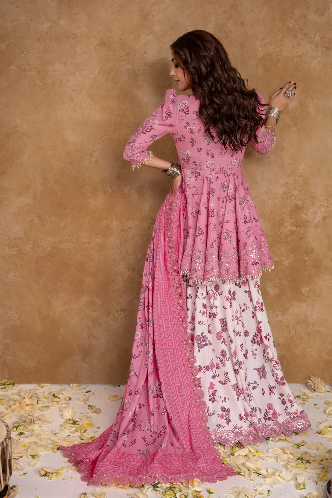 Premium - 3 Pc Khaddar Suit - Image 2
