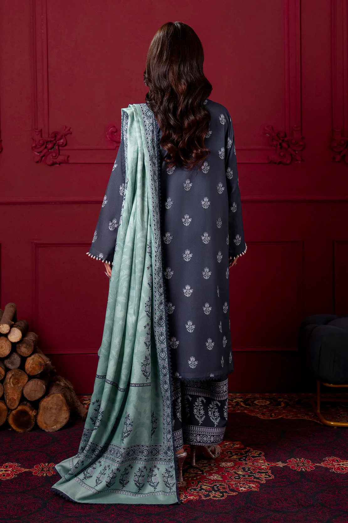 Embroidered - 3 Pc Linen Suit - Image 8