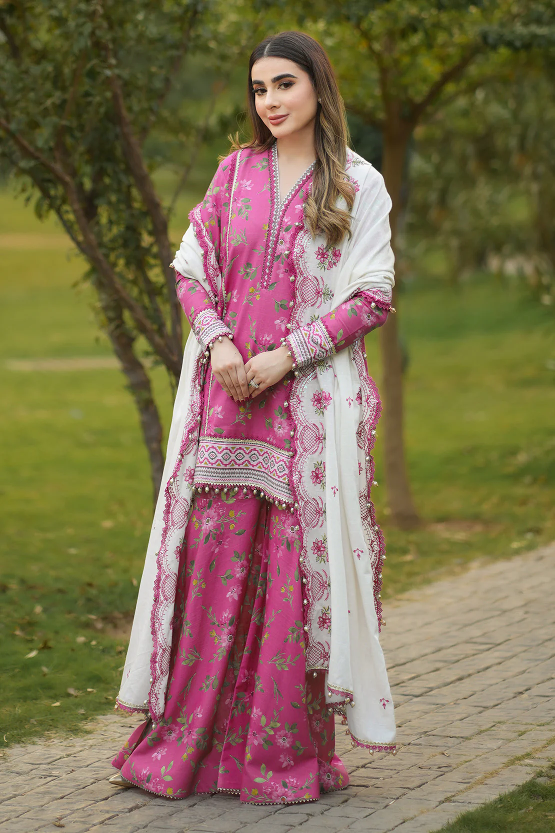 3 Pc Karandi Suit - Embroidered Shawl