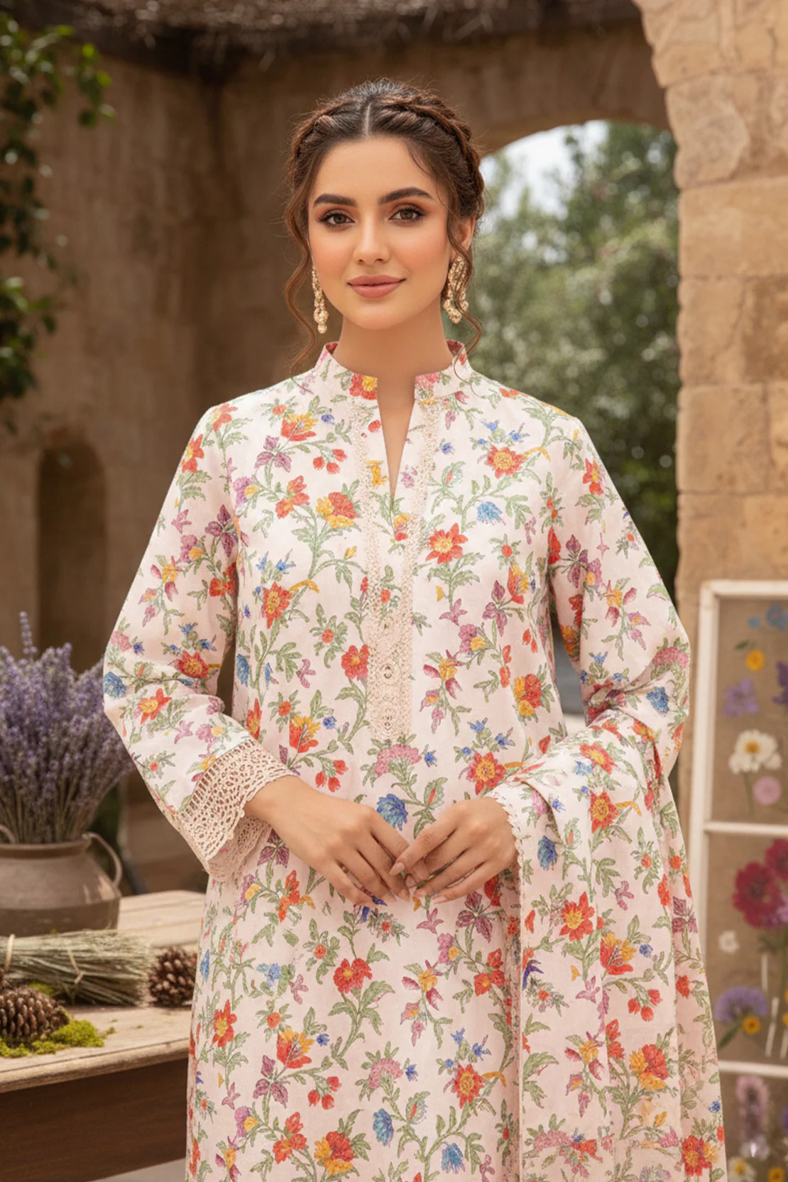 Printed - 3 Pc Slub Karandi Suit - Image 2