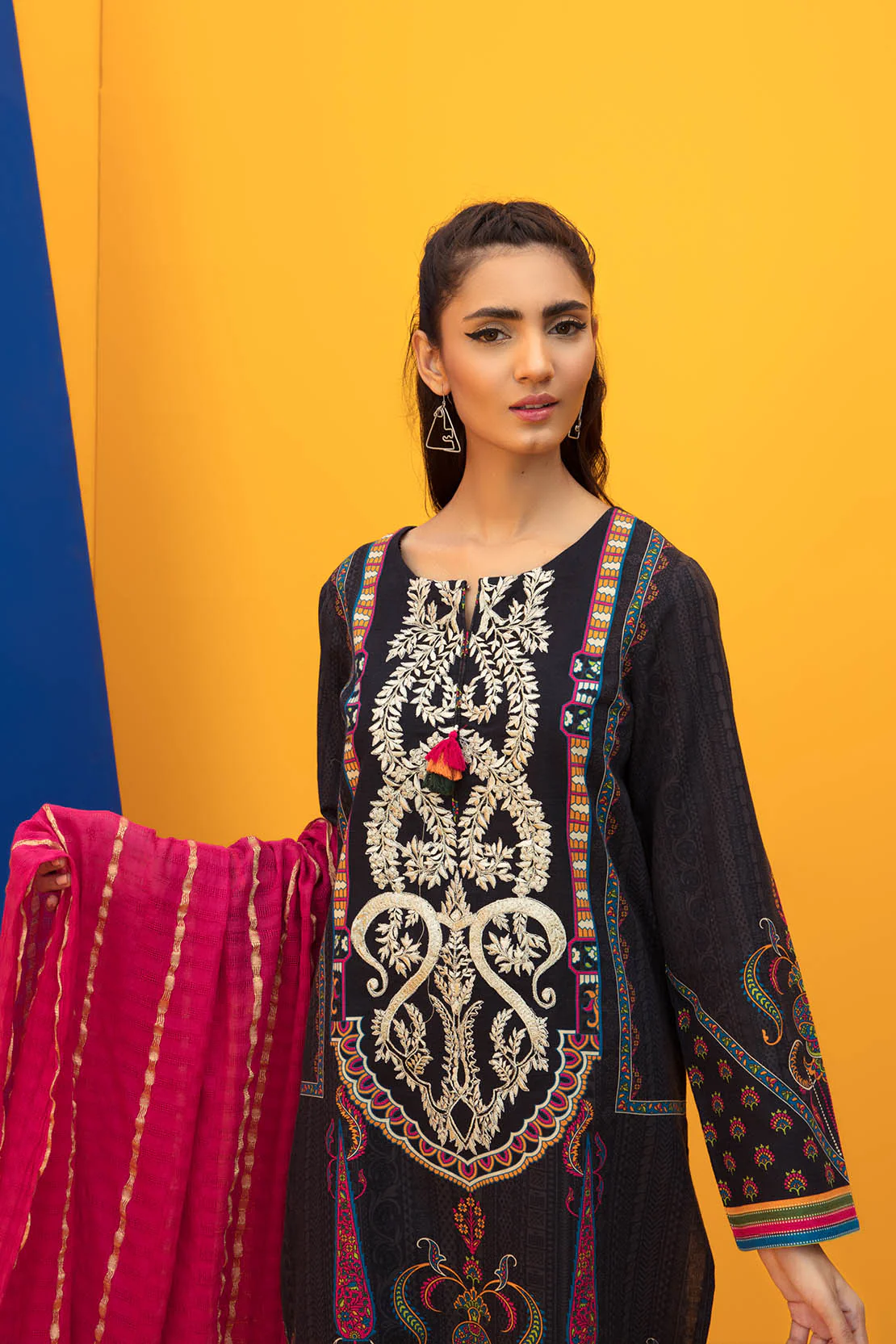 Shirt Trouser Dupatta - Image 4