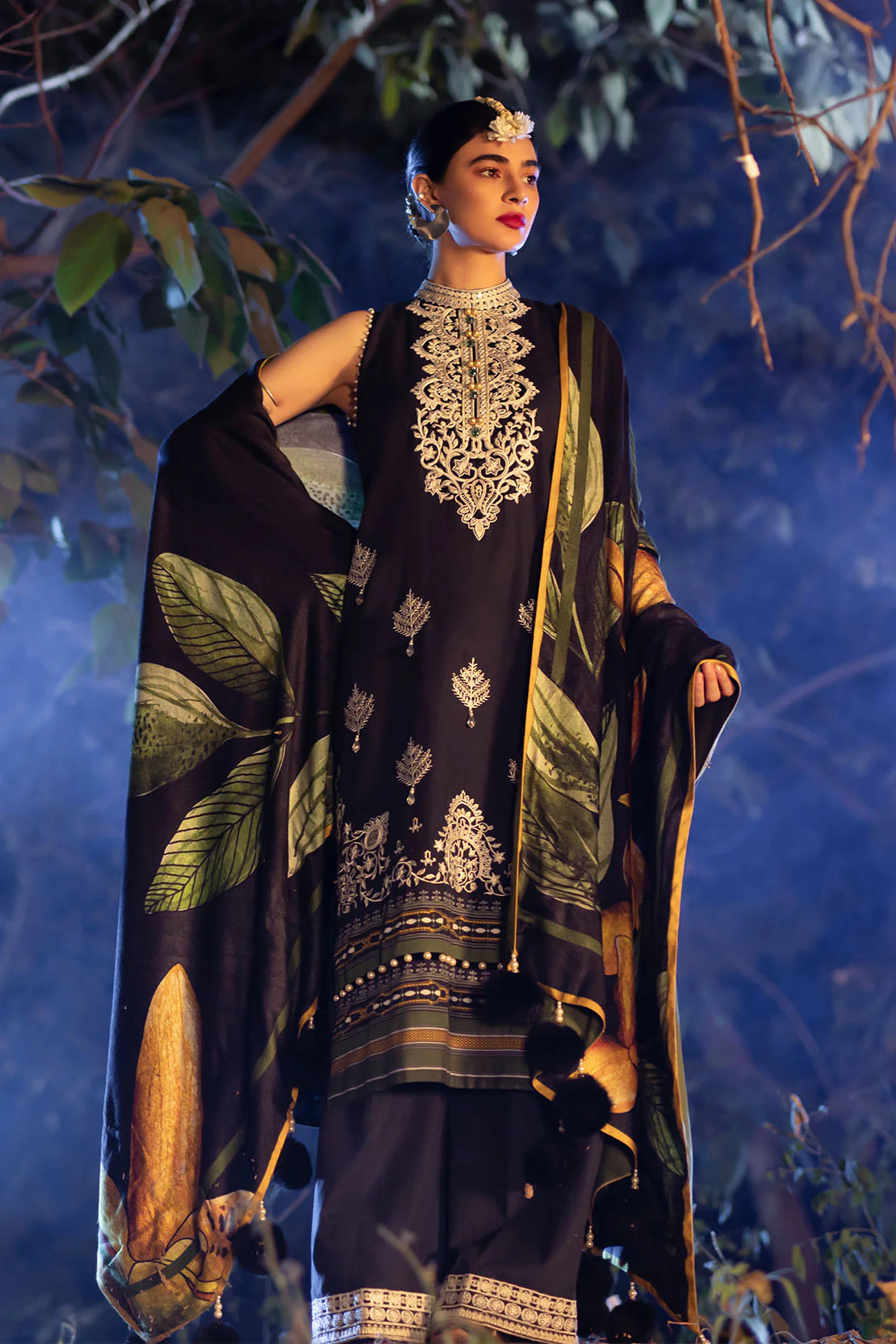 Shirt Trouser Dupatta - Image 4